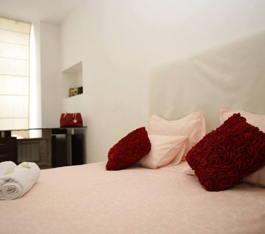 Odessa Deribasovskaya Apartment