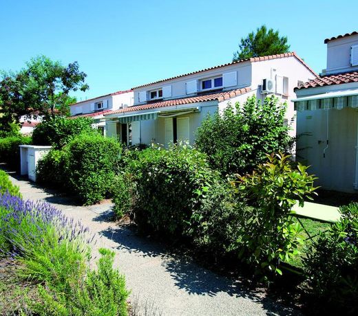 Zenitude HÃ´tel-Residences Mandelieu la Napoule