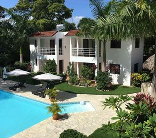 Coral Blanco Hotel