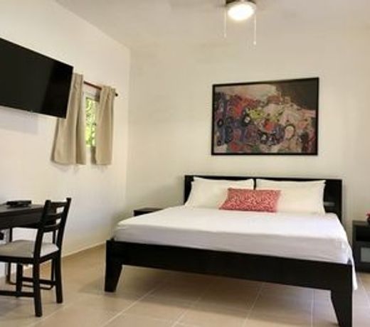 Coral Blanco Hotel