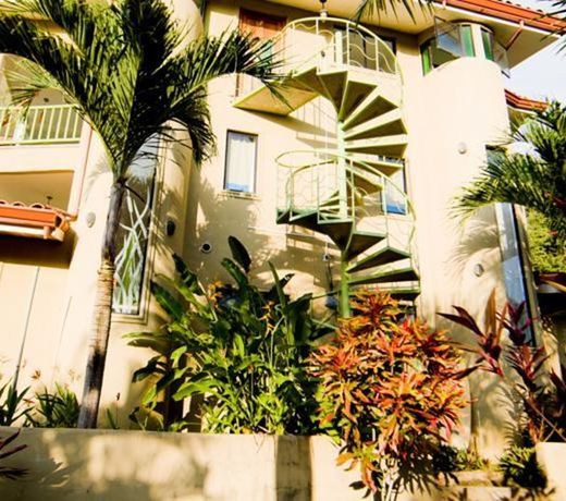 Fuego Lodge