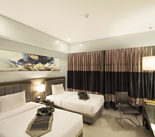 Bayfront Hotel Cebu North Reclamation - Multiple Use Hotel