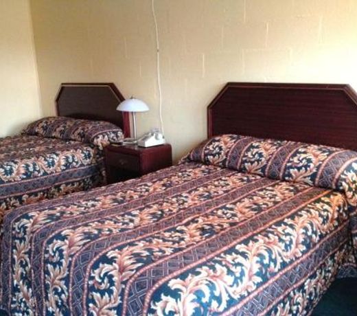 Holiday Motel
