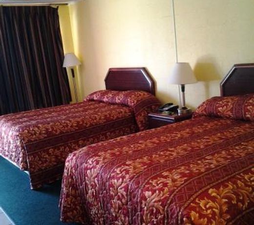 Holiday Motel