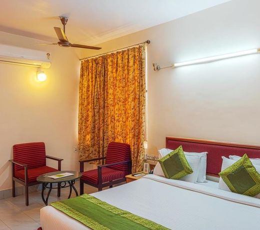 Hotel Saaket Residency - Hotel in Daba Gardens