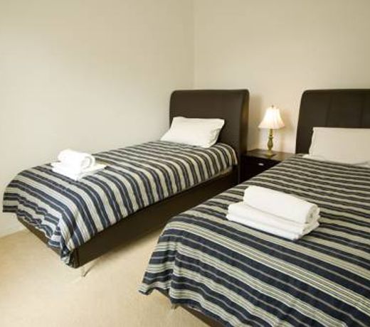 Serviced Houses Gowanbrae