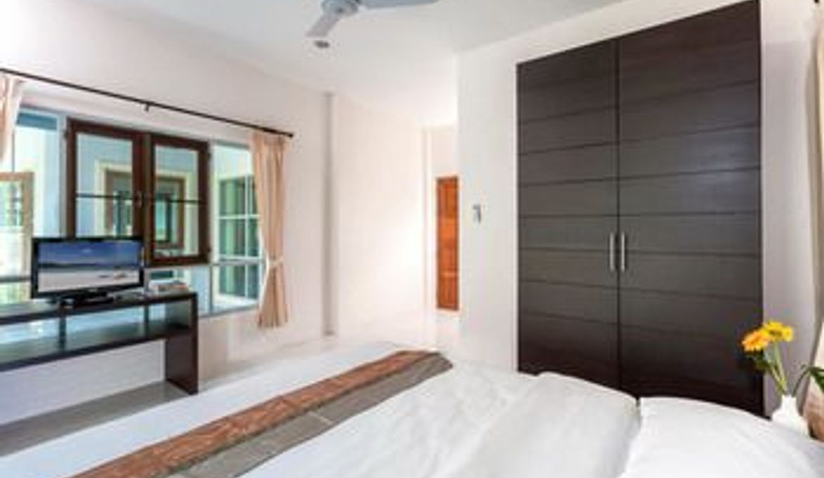 Chaofa West Suites