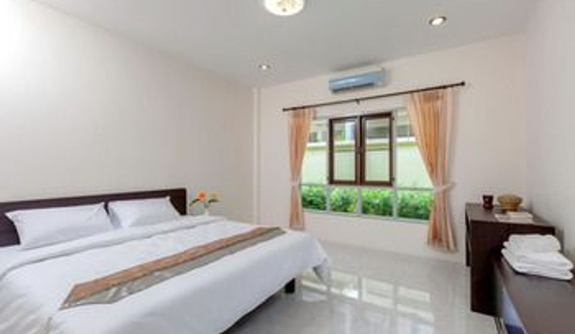 Chaofa West Suites