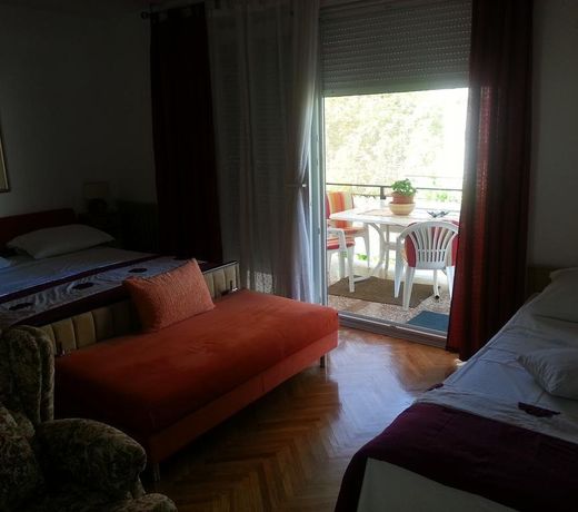 APARTMENS DIKLO ADRIANO