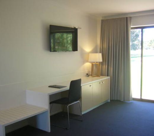 Comfort Inn & Suites Riverland