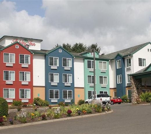 The Ashley Inn & Suites