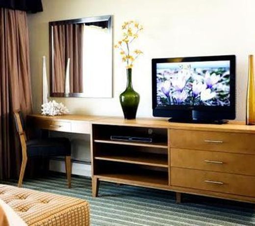 The Coho Oceanfront Lodge
