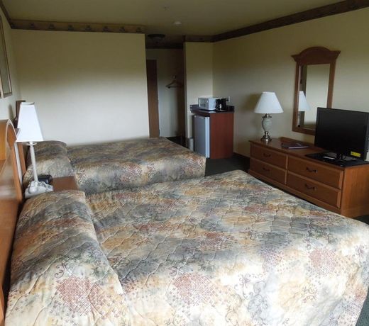 Palace Inn & Suites