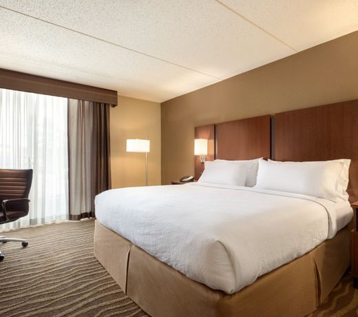 Holiday Inn Hotel & Suites Des Moines-Northwest, an IHG Hotel