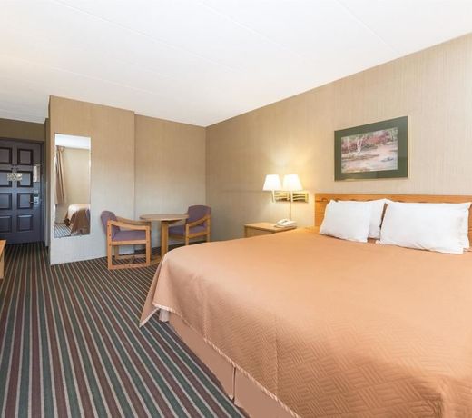 TRAVELODGE   DAYTON