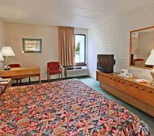 TRAVELODGE   DAYTON