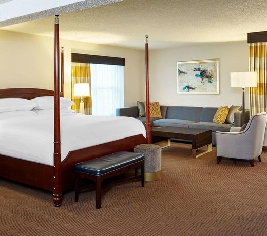 Sheraton Fort Worth Downtown Hotel
