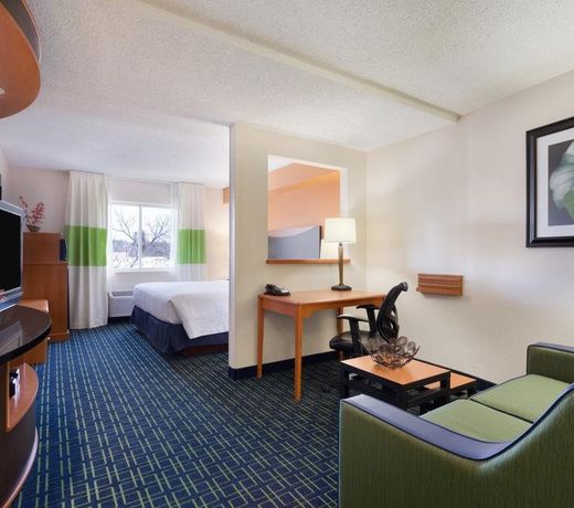 Fairfield Inn & Suites Fort Worth University Drive