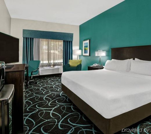 Holiday Inn Express Hotel and Suites Fort Worth/I-20
