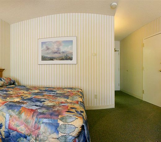 Royal Garden Inn