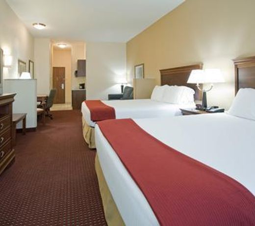 Holiday Inn Express Airport East, an IHG Hotel