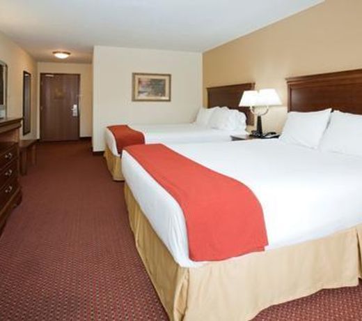 Holiday Inn Express Airport East, an IHG Hotel