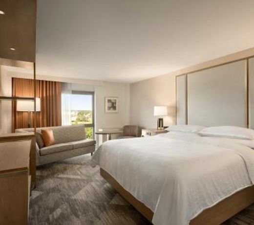 Sheraton Madison Hotel