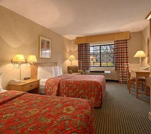 Madison Plaza Hotel