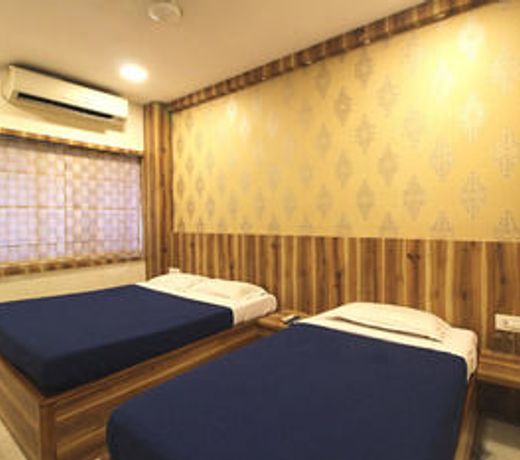 Hotel Manickam Grand