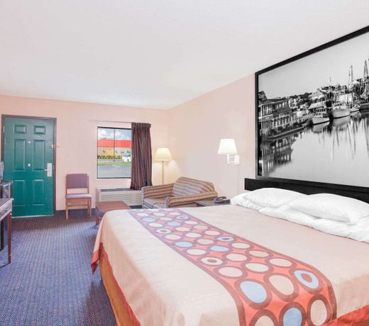 Super 8 by Wyndham Columbia