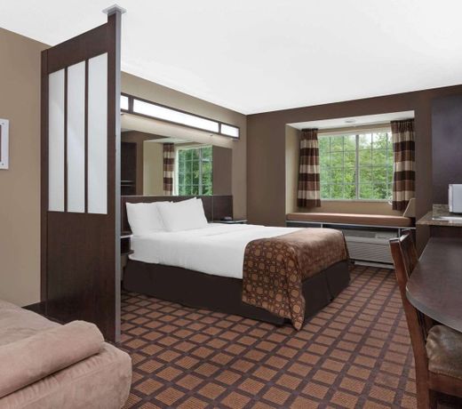 Microtel Inn & Suites by Wyndham Columbia