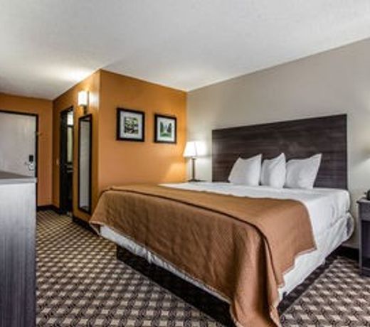 Quality Inn & Suites Columbia