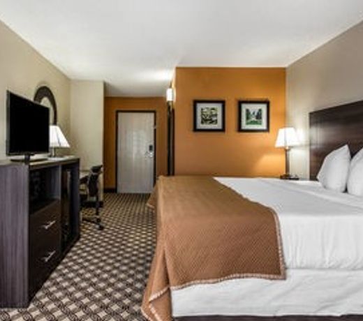 Quality Inn & Suites Columbia