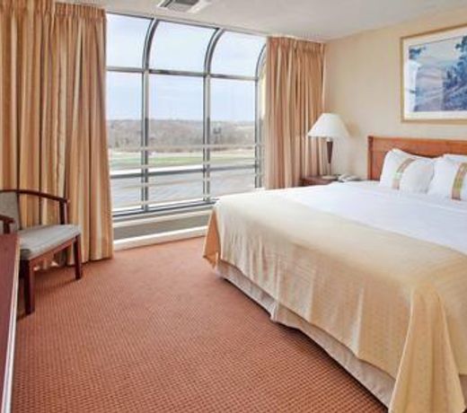 Holiday Inn - Executive Center-Columbia Mall, an IHG Hotel