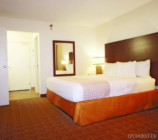 La Quinta by Wyndham Columbia