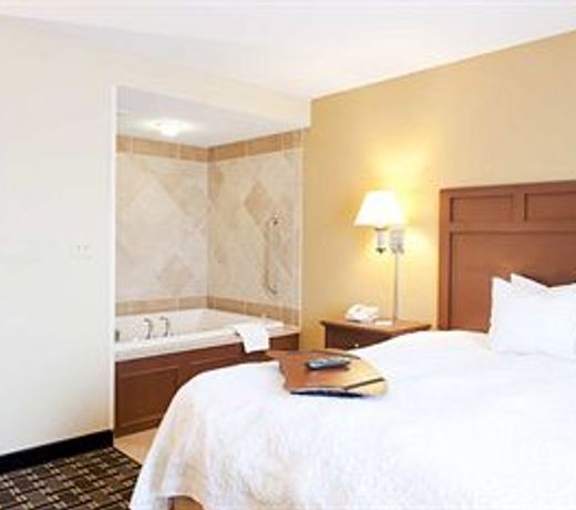 Hampton Inn & Suites Columbia at the University of Missouri