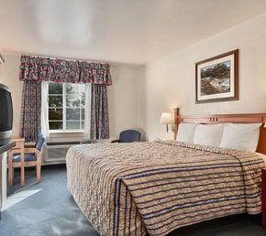 Howard Johnson Inn Columbia