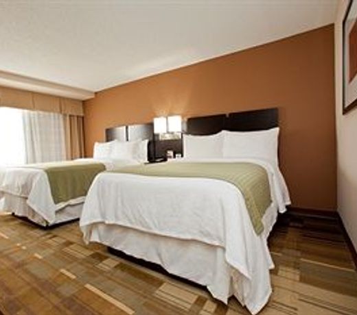 Holiday Inn Greensboro Airport, an IHG Hotel