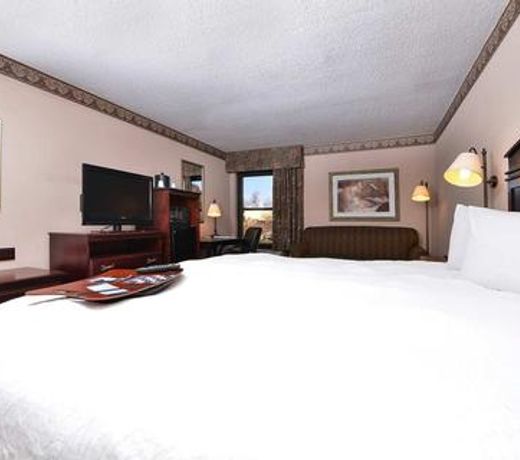 Hampton Inn Greensboro Airport