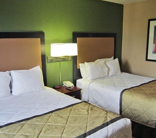 Extended Stay America Suites - Greensboro - Wendover Ave - Big Tree Way