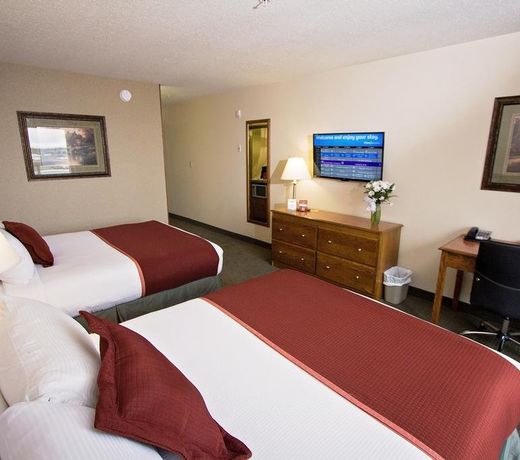 Service Plus Inns & Suites Drayton Valley