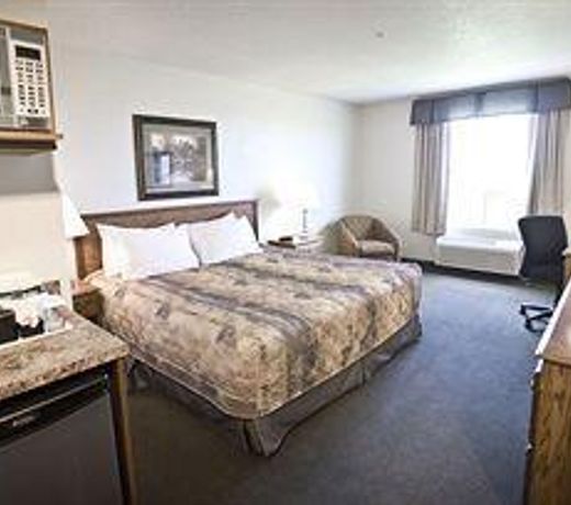 Service Plus Inns & Suites Drayton Valley