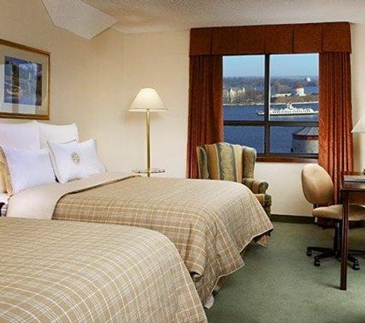 Kingston Market Square Hotel