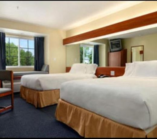 Microtel Inn & Suites Huntsville