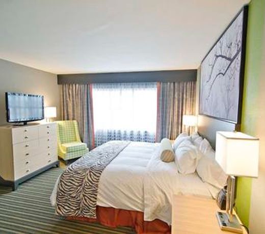 DoubleTree by Hilton Huntsville-South