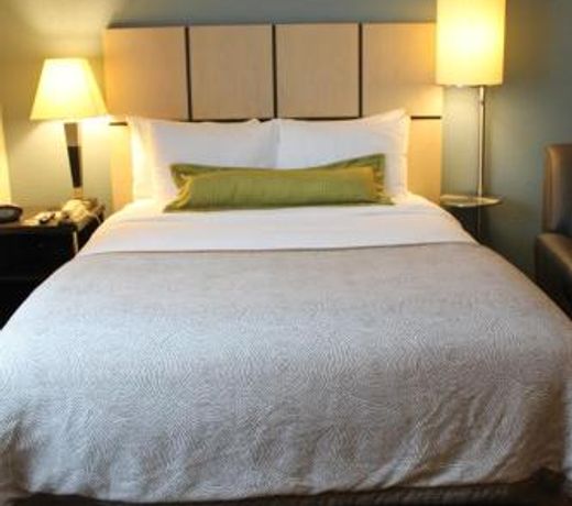 Sonesta Simply Suites Huntsville