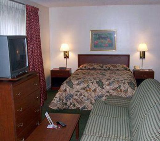 Huntsville Hotel & Suites