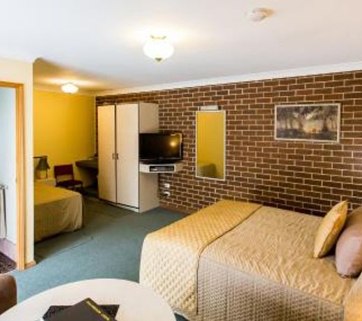 Westwood Motor Inn