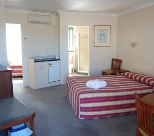 Elite Motor Inn