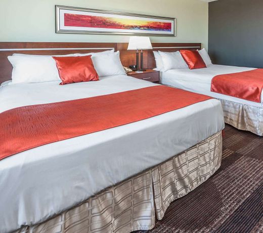 Bedfort Inn & Suites